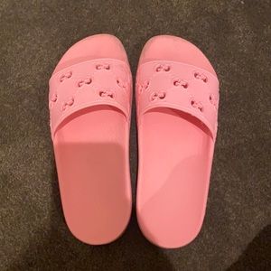 Gucci slides